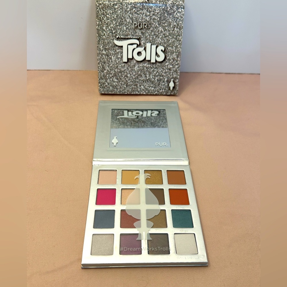 PUR Trolls Eye Shadow Kit NIB